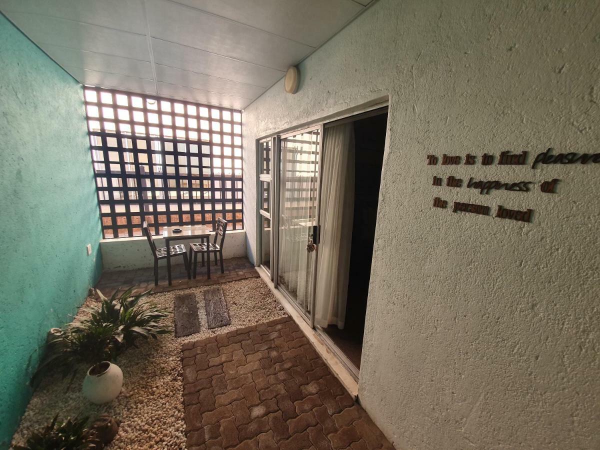 Leach Lodge Kuruman Εξωτερικό φωτογραφία